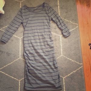 Isabel maternity dress